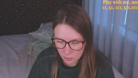 Everyday stream in the same time online show from 04.14.26