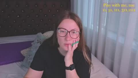 Everyday stream in the same time online show from 05.30.26