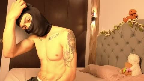 Emma online show from 04.22.26