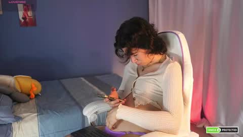 Snapshot of cute_erelis chatting on 03.12.25 You Erelis  online show from 03.12.25