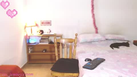 Snapshot of cute_femboy420 chatting on 06.04.26 Valeria Vergara online show from 06.04.26