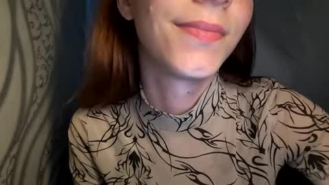 Snapshot of cute_foxis chatting on 06.15.26 cute_foxis online show from 06.15.26