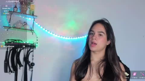 Cute horny1 online show from 02.25.25