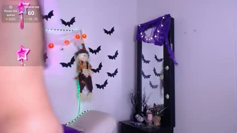 Cute horny1 online show from 10.16.25