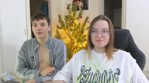 Snapshot of cute_junk chatting on 01.11.25 Kite and Jack online show from 01.11.25