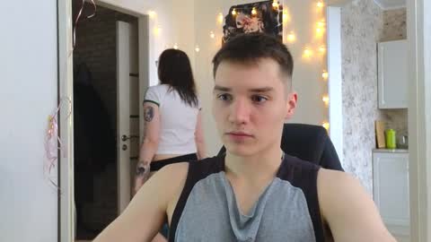 Snapshot of cute_junk chatting on 02.27.25 Kite and Jack online show from 02.27.25