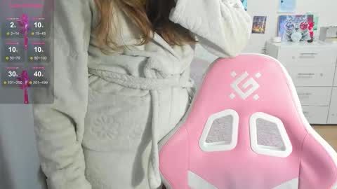 Snapshot of cute_kate0 chatting on 09.21.25 cute_kate0 online show from 09.21.25