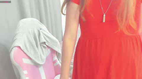 Snapshot of cute_kate0 chatting on 11.11.25 cute_kate0 online show from 11.11.25