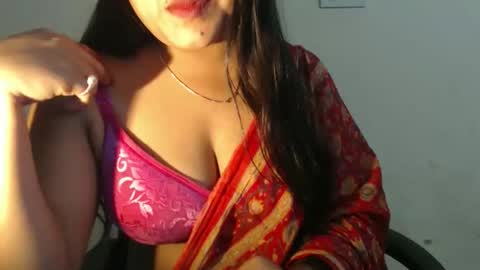 Snapshot of cute_kavya chatting on 09.19.25 cute_kavya online show from 09.19.25