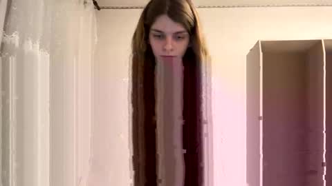 cute_kitte online show from 02.01.25