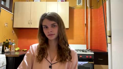 cute_kitte online show from 02.25.25