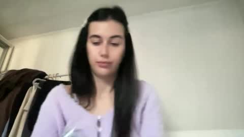 cute_kriss94 online show from 11.07.25