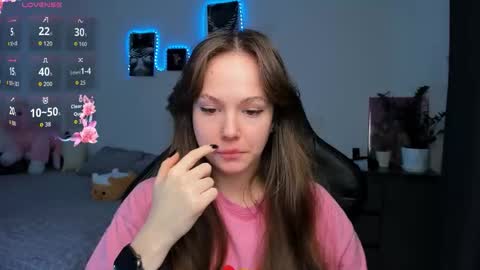 Emily online show from 11.11.25