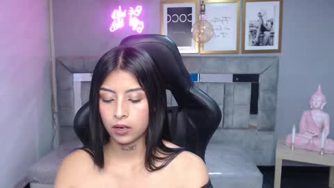 Martina online show from 10.22.25