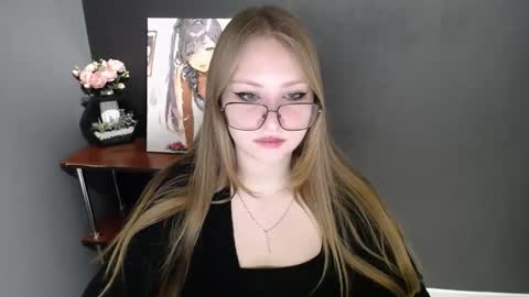 Veronica online show from 12.18.25