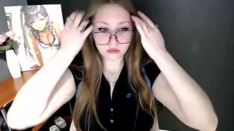 Snapshot of cute_minx chatting on 06.01.26 Veronica online show from 06.01.26