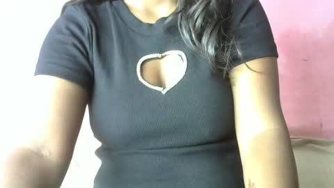 Snapshot of cute_payalji chatting on 10.05.25 alia online show from 10.05.25