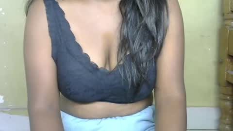 Snapshot of cute_payalji chatting on 10.13.25 alia online show from 10.13.25