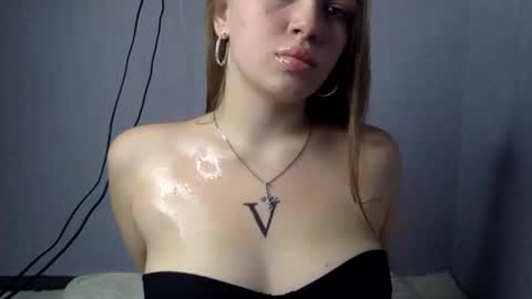 cute_shy06 online show from 11.26.25