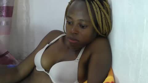 Snapshot of cute_sonny chatting on 02.08.25 cute_sonny online show from 02.08.25