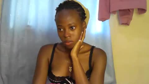 Snapshot of cute_sonny chatting on 10.08.25 cute_sonny online show from 10.08.25