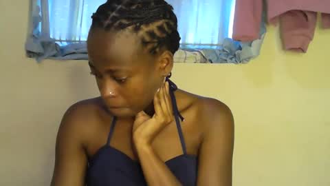 Snapshot of cute_sonny chatting on 10.10.25 cute_sonny online show from 10.10.25