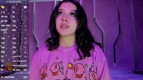 Snapshot of cute_stoone chatting on 02.12.25 SOLEI online show from 02.12.25