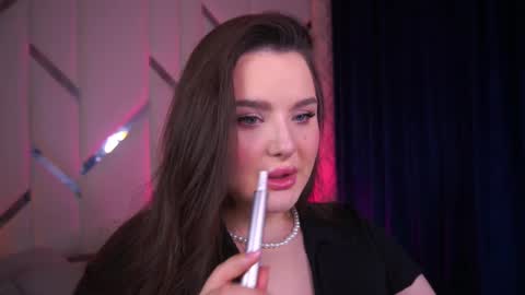 Amber online show from 03.10.25