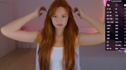 Snapshot of cuteariel7 chatting on 07.08.26 Ariel online show from 07.08.26