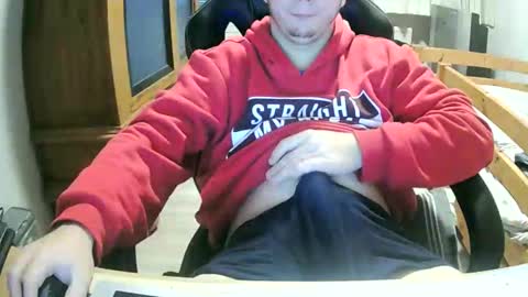 Snapshot of cuteboy090 chatting on 10.14.25 Cuteboy090 online show from 10.14.25