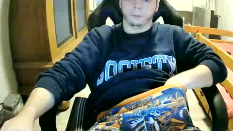 Snapshot of cuteboy090 chatting on 10.20.25 Cuteboy090 online show from 10.20.25