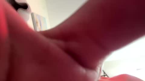 Snapshot of cutecuban18 chatting on 10.05.25 loveolots online show from 10.05.25