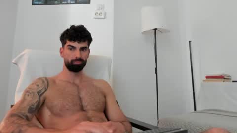 Snapshot of cuteeboy chatting on 06.26.26 cuteeboy online show from 06.26.26