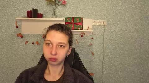 Elli online show from 12.15.25