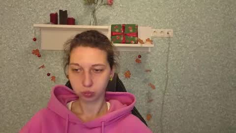 Elli online show from 12.17.25