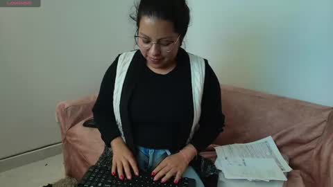 Snapshot of cutejess45 chatting on 03.07.25 tell me jess   online show from 03.07.25