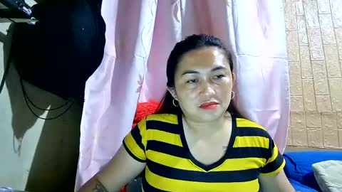 Snapshot of cutelalay chatting on 06.15.26 Lalai online show from 06.15.26