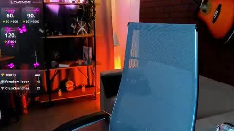 Snapshot of cutemousee chatting on 02.26.25 Rina online show from 02.26.25