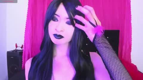 Natalie online show from 07.24.26