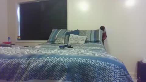 mary mack online show from 10.20.25