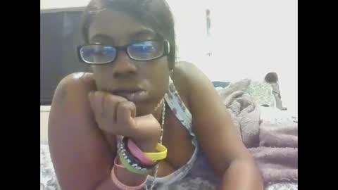 mary mack online show from 11.18.25