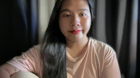 Snapshot of cutestgurl_ chatting on 05.12.26 cute online show from 05.12.26