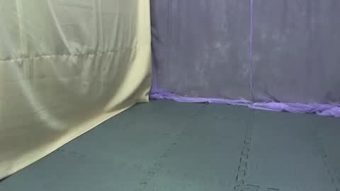 cutetinyasian143_ online show from 10.06.25