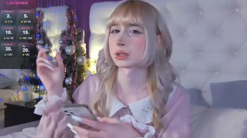 Tomie online show from 12.20.25