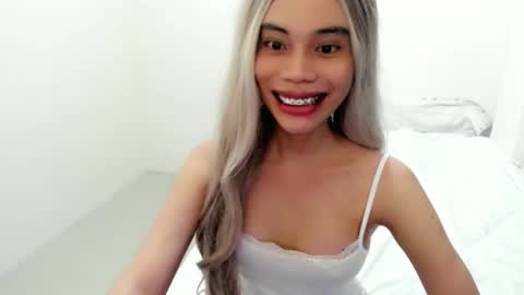 Snapshot of cutevera166 chatting on 03.22.26 Vera online show from 03.22.26