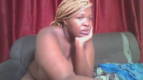 Snapshot of cutey_mellanin chatting on 01.31.25 cutey_mellanin online show from 01.31.25