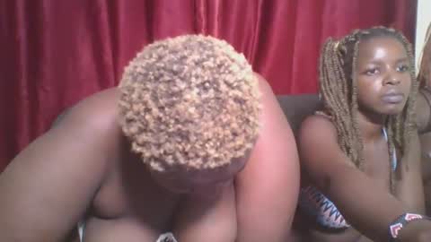 Snapshot of cutey_mellanin chatting on 02.08.25 cutey_mellanin online show from 02.08.25