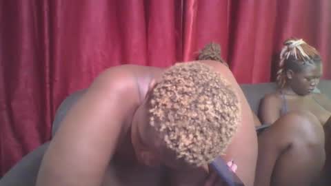 Snapshot of cutey_mellanin chatting on 02.13.25 cutey_mellanin online show from 02.13.25
