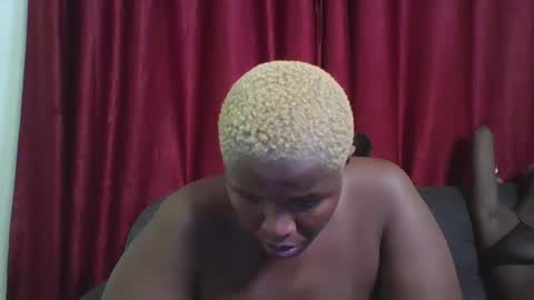 Snapshot of cutey_mellanin chatting on 03.09.25 cutey_mellanin online show from 03.09.25
