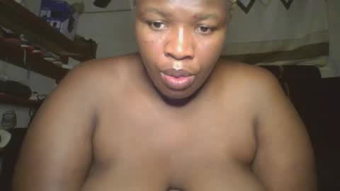 Snapshot of cutey_mellanin chatting on 10.04.25 cutey_mellanin online show from 10.04.25